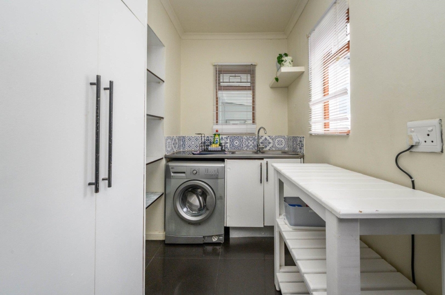 5 Bedroom Property for Sale in Mill Park Eastern Cape